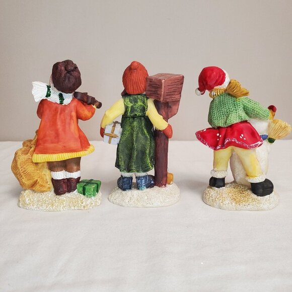 Vtg Lot of 10 Christmas Figurines Statues Holiday Ornaments Table Decor Santa - Picture 14 of 16